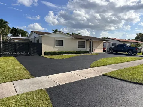 12812 SW 47th Terrace Miami FL 33175