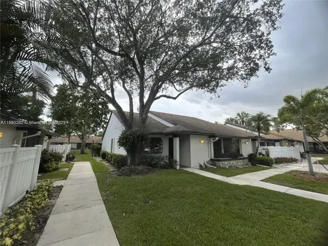 3314 S Carambola Circle S Coconut Creek FL 33066