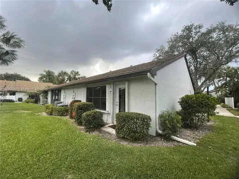 3314 S Carambola Circle S Coconut Creek FL 33066
