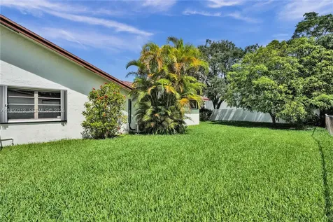 9461 SW 134th Street Miami FL 33176