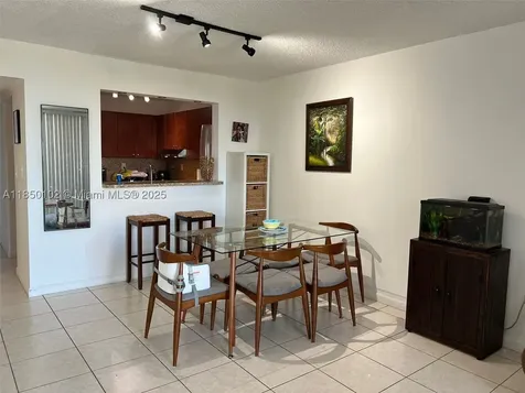 9682 Fontainebleau Boulevard Miami FL 33172