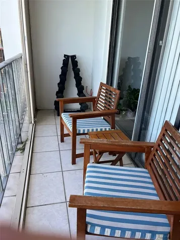 9682 Fontainebleau Boulevard Miami FL 33172