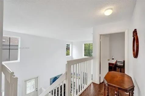 470 NW 102nd Terrace Pembroke Pines FL 33026