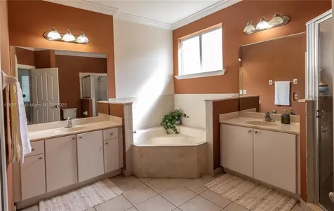 1830 SE 14th Circle Homestead FL 33035