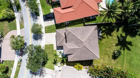 1830 SE 14th Circle Homestead FL 33035