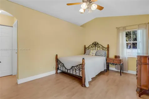 301 NW 207th Avenue Pembroke Pines FL 33029