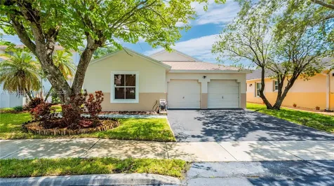 301 NW 207th Avenue Pembroke Pines FL 33029
