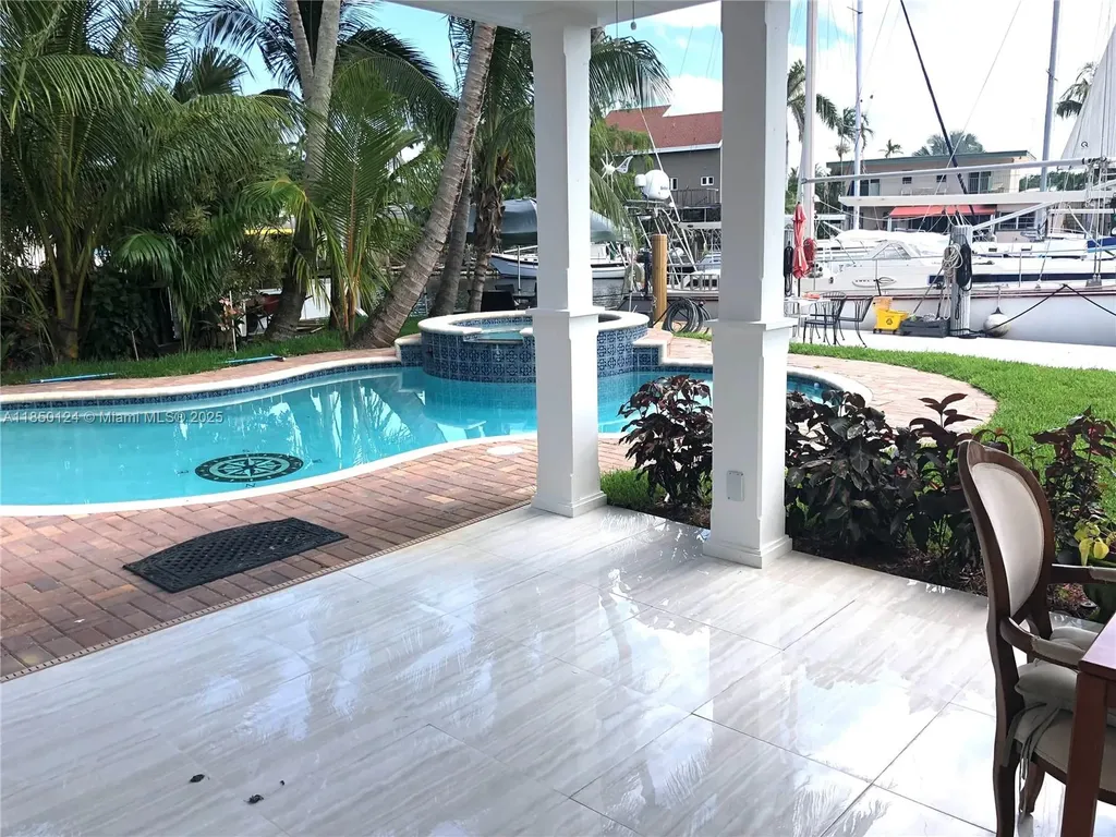 1524 Argyle Drive Fort Lauderdale FL 33312