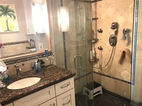1524 Argyle Drive Fort Lauderdale FL 33312