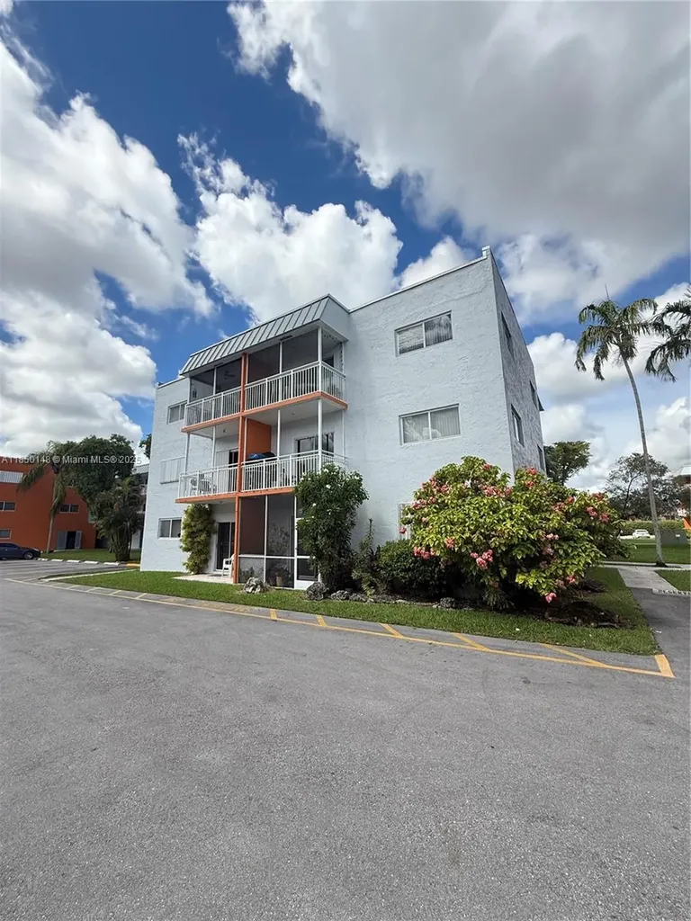 11309 SW 200th Street Miami FL 33157