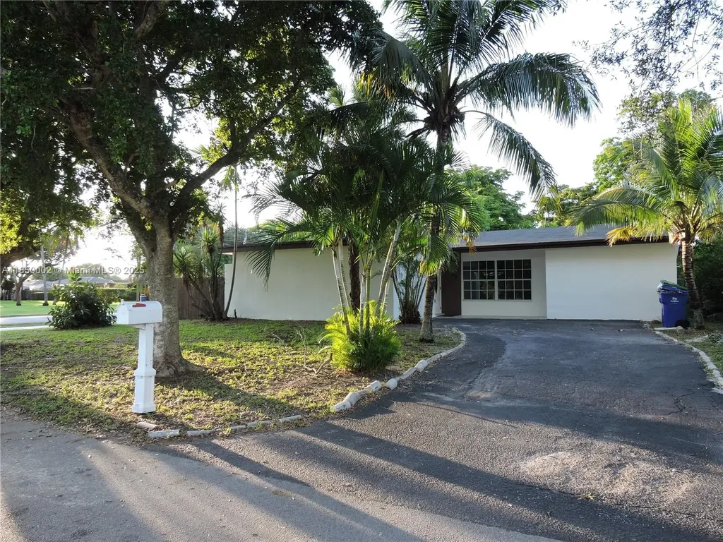 6399 SW 34th Street Miramar FL 33023