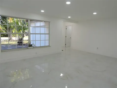 6399 SW 34th Street Miramar FL 33023