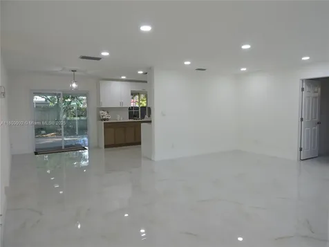 6399 SW 34th Street Miramar FL 33023