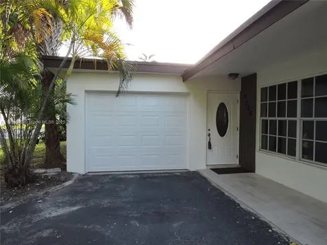 6399 SW 34th Street Miramar FL 33023