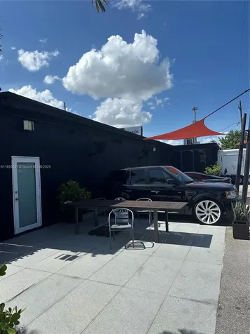 9411 NW 22nd Avenue Miami FL 33147