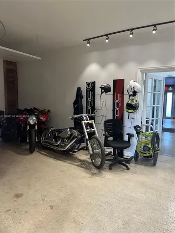 9411 NW 22nd Avenue Miami FL 33147