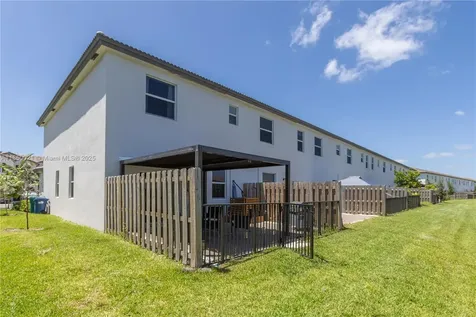 12561 NW 23rd Place Miami FL 33167