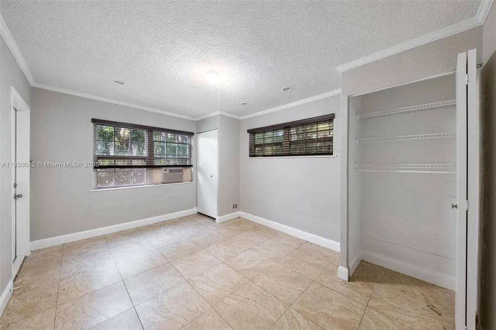 2708 SW 46th Court Fort Lauderdale FL 33312