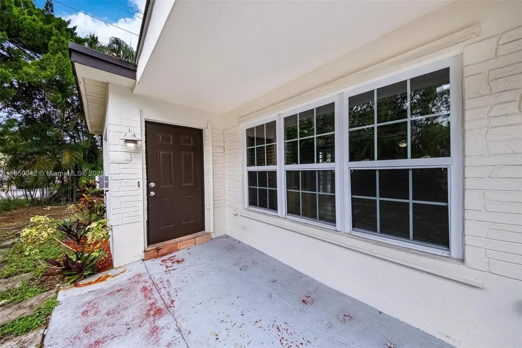 2708 SW 46th Court Fort Lauderdale FL 33312