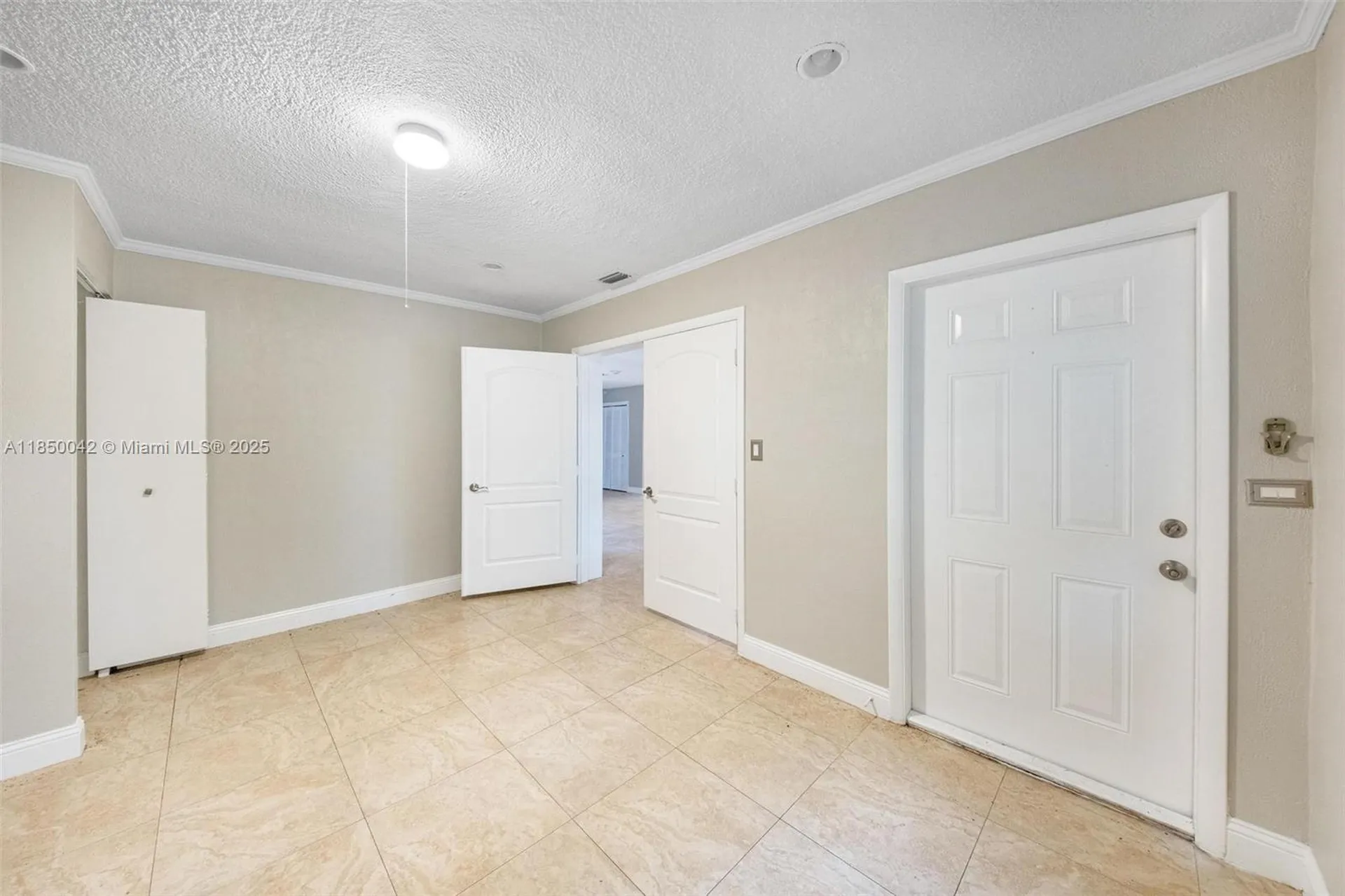 2708 SW 46th Court Fort Lauderdale FL 33312