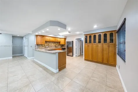 2708 SW 46th Court Fort Lauderdale FL 33312