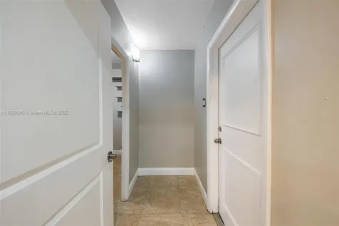 2708 SW 46th Court Fort Lauderdale FL 33312