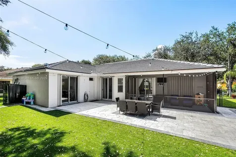 4150 NW 58th Street Coconut Creek FL 33073