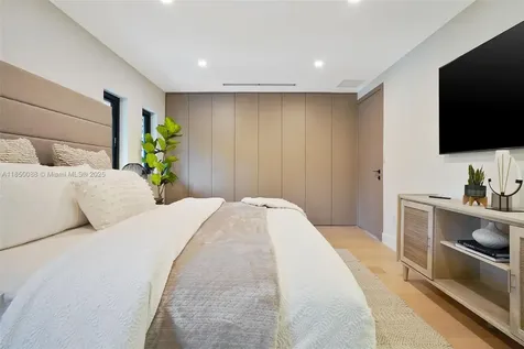 3343 NE 166th Street North Miami Beach FL 33160