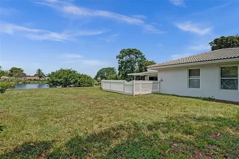 11957 NW 26th Place Coral Springs FL 33065