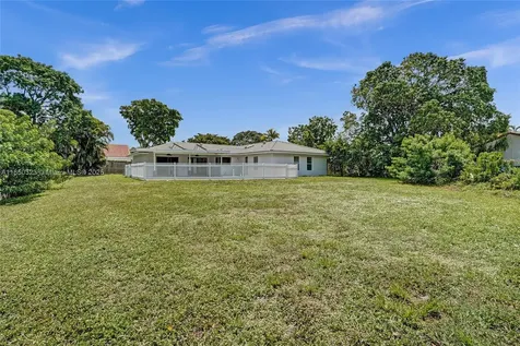 11957 NW 26th Place Coral Springs FL 33065