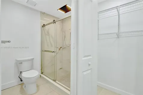 658 NE 195th Street Miami FL 33179