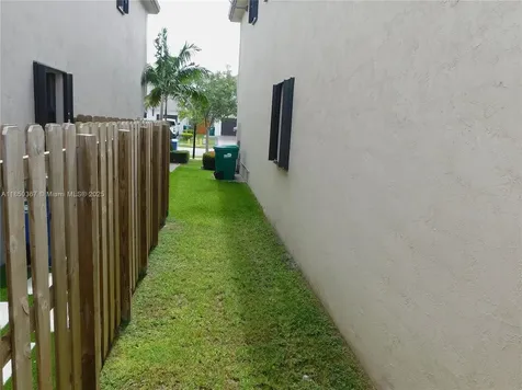 25594 SW 108th Court Homestead FL 33032