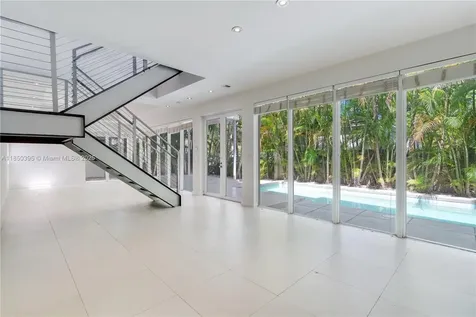 4050 Hardie Avenue Miami FL 33133