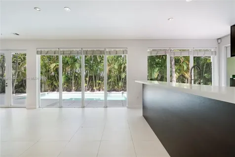 4050 Hardie Avenue Miami FL 33133