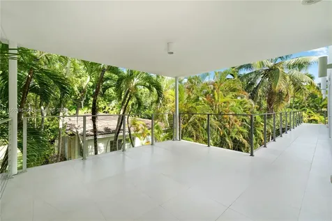 4050 Hardie Avenue Miami FL 33133