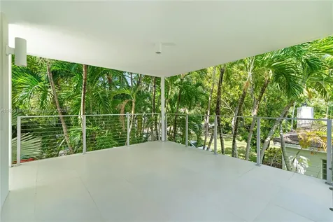 4050 Hardie Avenue Miami FL 33133