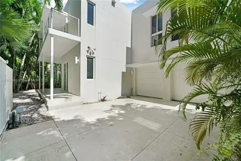 4050 Hardie Avenue Miami FL 33133