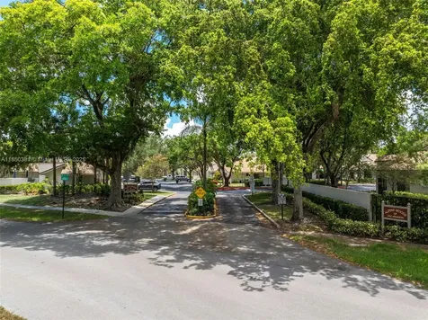 7931 NW 10th Court Plantation FL 33322