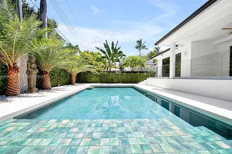 899 NE 71st Street Miami FL 33138