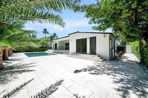 899 NE 71st Street Miami FL 33138