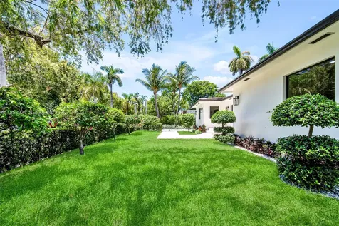 899 NE 71st Street Miami FL 33138