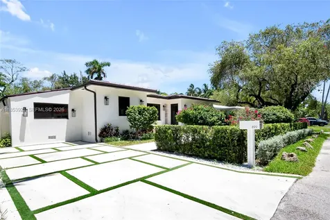 899 NE 71st Street Miami FL 33138