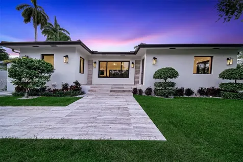 899 NE 71st Street Miami FL 33138