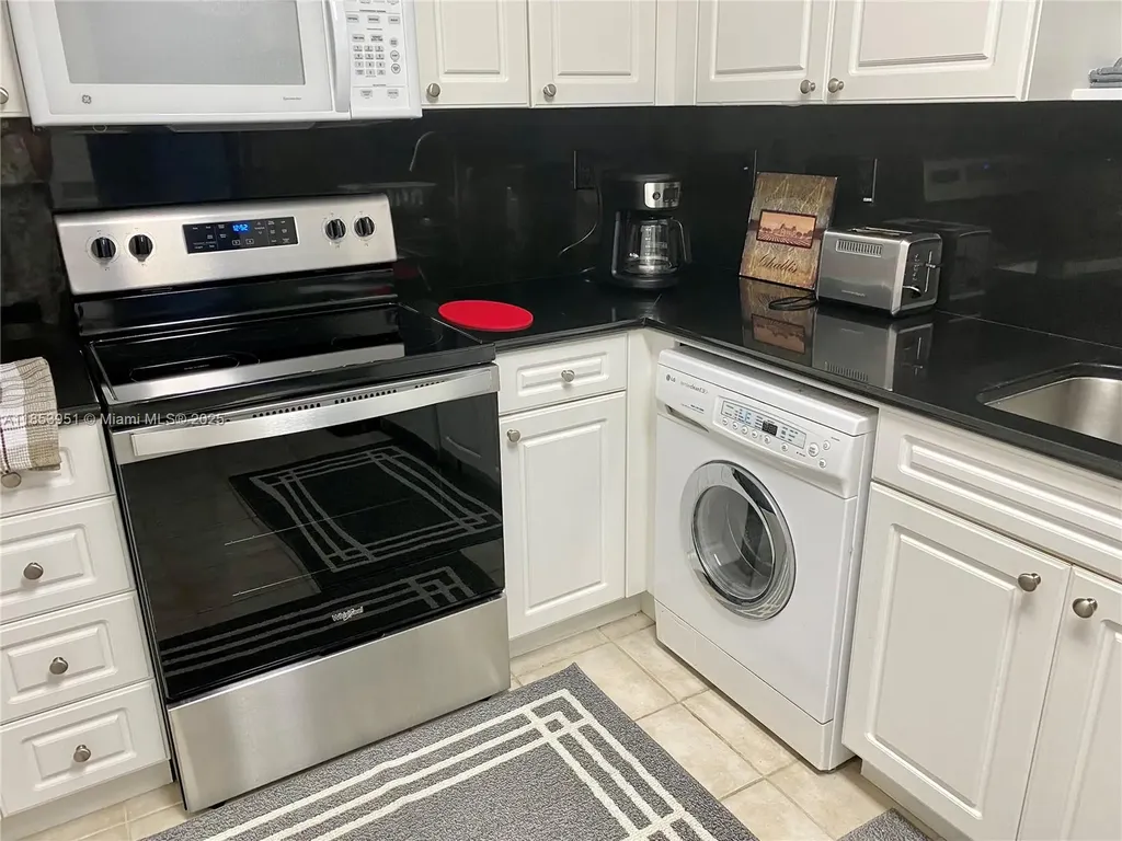 2501 S Ocean Drive Hollywood FL 33019