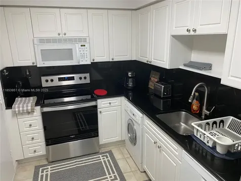 2501 S Ocean Drive Hollywood FL 33019