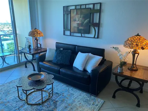 2501 S Ocean Drive Hollywood FL 33019