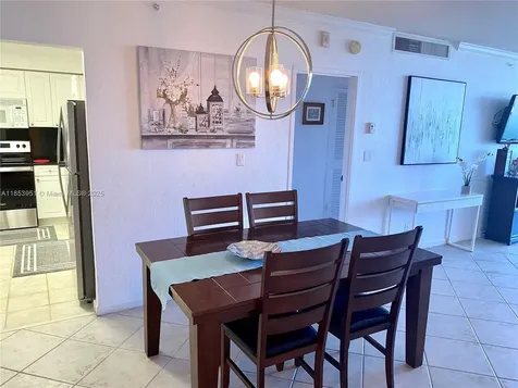 2501 S Ocean Drive Hollywood FL 33019