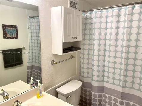 2501 S Ocean Drive Hollywood FL 33019