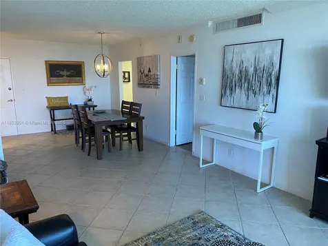 2501 S Ocean Drive Hollywood FL 33019