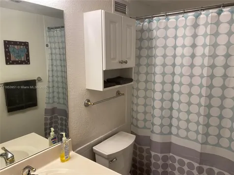 2501 S Ocean Drive Hollywood FL 33019